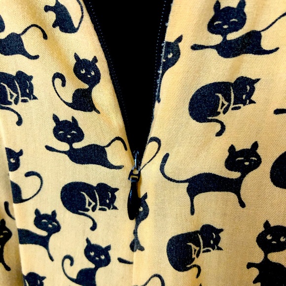 ❌ Lined Spring/Summer Dress w/ Cats Print - Picture 4 of 7